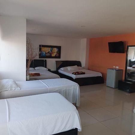Hotel Intersuites Μπαρρανκίγια Εξωτερικό φωτογραφία