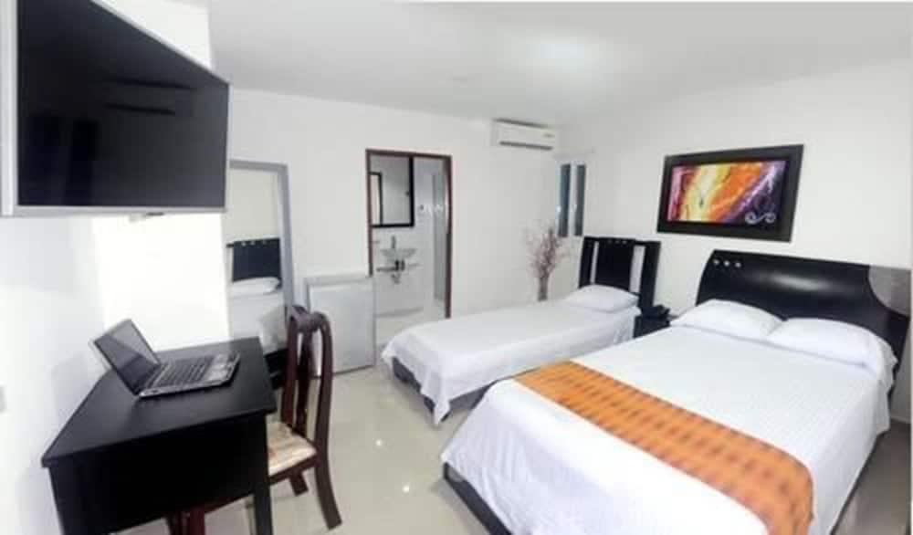 Hotel Intersuites Μπαρρανκίγια Εξωτερικό φωτογραφία